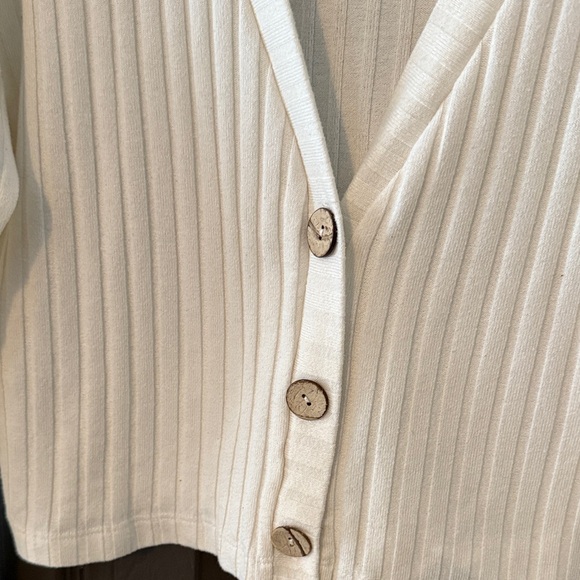 White Ribbed Button-Up Cardigan - Picture 2 of 6